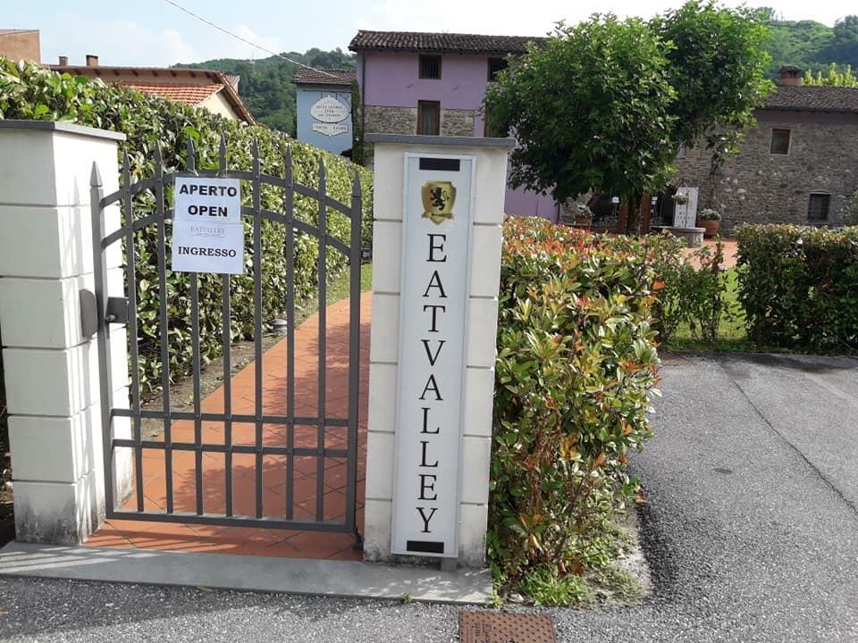 Antica Locanda San Leonardo 1554 Ghivizzano Exterior foto